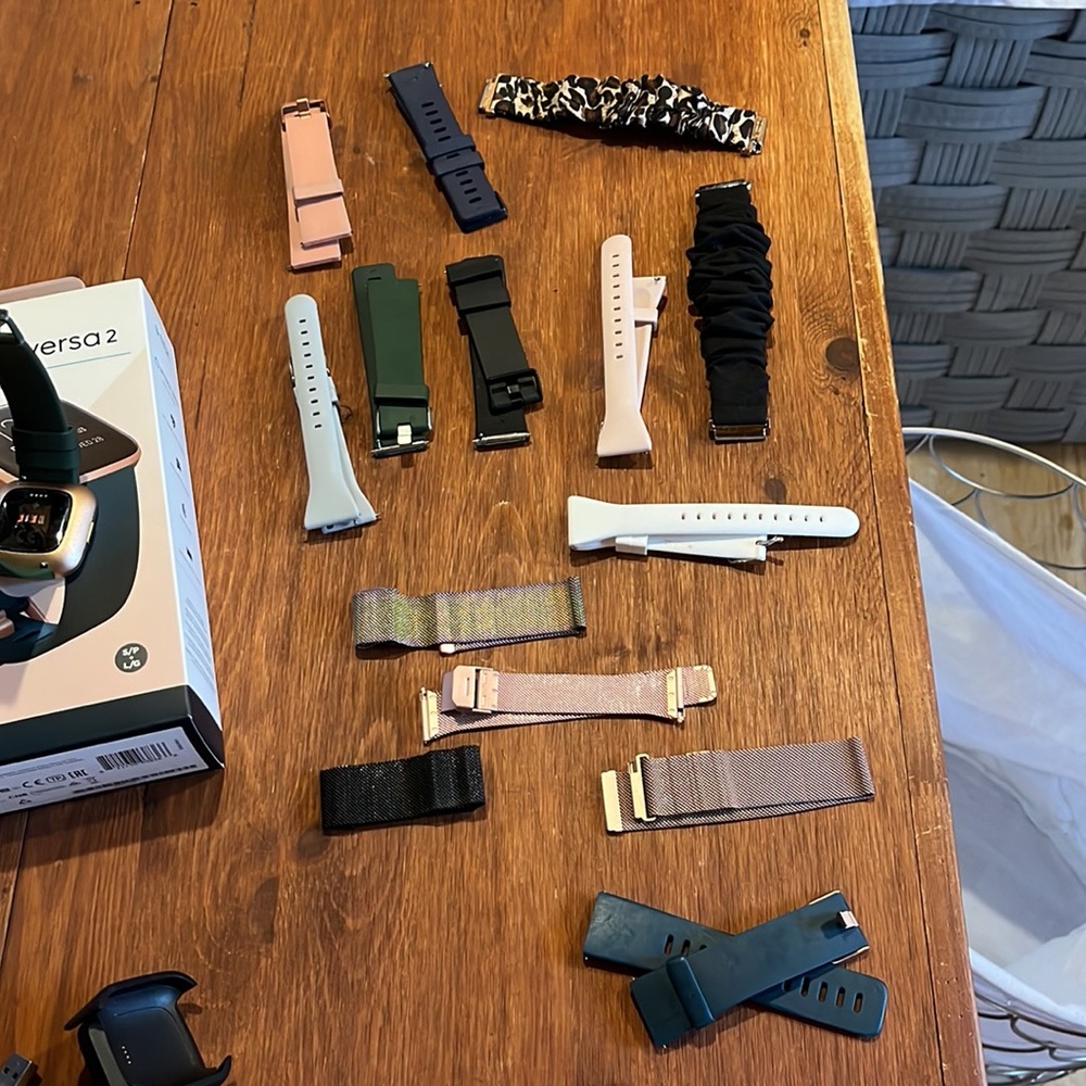 Fitbit Versa 2 - Picture 5 of 6